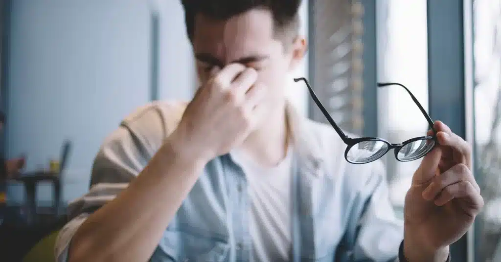 اعراض ضعف النظر