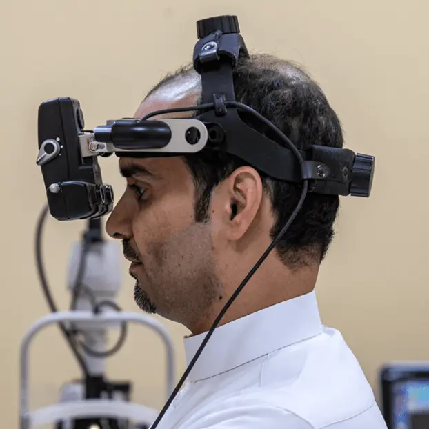 أفضل دكتور لطب العيون في السعودية